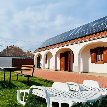 Szives Lak Tatil Evi